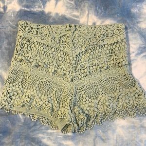 Stretchy Kimchi Blue Lace Shorts- Seafoam green-Size 8 or Small/Medium